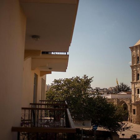Operetta House Daire Larnaca Dış mekan fotoğraf