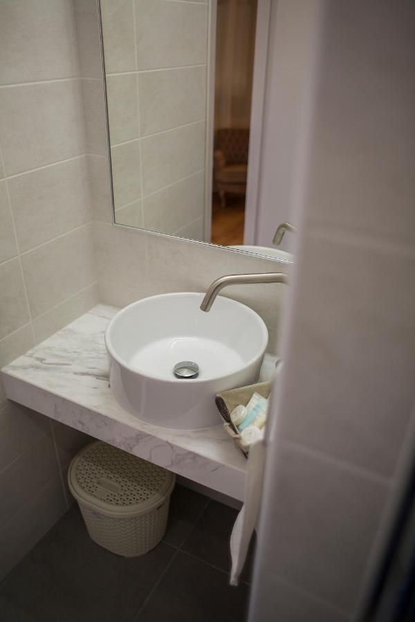 Operetta House Daire Larnaca Dış mekan fotoğraf